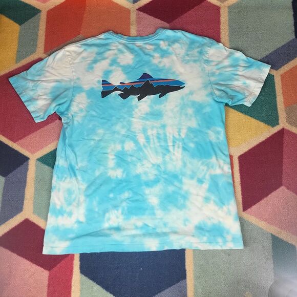 Patagonia T-Shirt‎ Mens Medium Tie Dye Shark Short Sleeve Logo - Picture 5 of 5